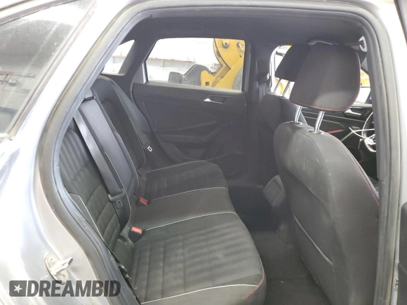 2019 Volkswagen Jetta GLI S z VIN 3VW6T7BU1KM244828, wystawiony jako Copart lot #56495205 z przebiegiem 112 512 mil mil oraz Szkoda całkowita • Salvage title. Historia ofert i sprzedaży dostępna na DreamBid. Obrazek 10.