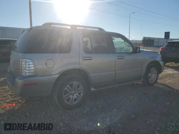 2008 Mercury Mountaineer Premier with VIN 4M2EU48E18UJ02813, listed as a Copart auction lot 83379814 with 251,235 mi miles and Clean Title. Bid and sale history available at carsss.com. Image 3.