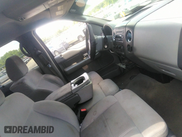 2008 Ford F-150 XLT z VIN 1FTPW12V58FC02143, wystawiony jako IAAI lot #42617372 z przebiegiem 287 750 mil mil oraz . Historia ofert i sprzedaży dostępna na DreamBid. Obrazek 5.