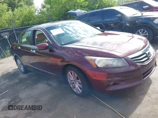 2011 Honda Accord EX-L с VIN 1HGCP3F88BA017635, выставлен на аукционе IAAI как лот 42560130 с пробегом 269 320 миль миль и . История ставок и продаж доступна на DreamBid. Изображение 1.