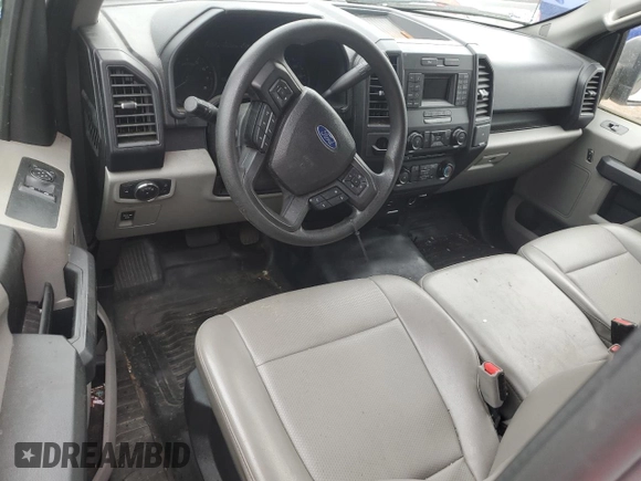 2017 Ford F-150 XL z VIN 1FTMF1C89HKE44162, wystawiony jako Copart lot #60823905 z przebiegiem 28 180 mil mil oraz Szkoda całkowita • Salvage title. Historia ofert i sprzedaży dostępna na DreamBid. Obrazek 8.