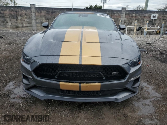 2022 Ford Mustang GT Premium with VIN 1FATP8FF4N5116885, listed as a Copart auction lot 89044225 with 28,490 mi miles and Clean title. Bid and sale history available at DreamBid. Image 5.