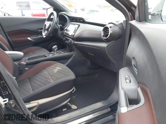 2023 Nissan Kicks SR with VIN 3N1CP5DV5PL525955, listed as a IAAI auction lot 40800444 with 27,121 mi miles. Bid and sale history available at carsss.com. Image 5.
