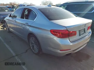 2019 BMW 5 Series 540i with VIN WBAJE5C58KWE66057, listed as a IAAI auction lot 41721886 with 119,712 mi miles and . Bid and sale history available at DreamBid. Image 3.