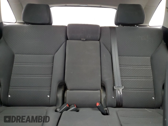 2016 Kia Sorento LX with VIN 5XYPG4A50GG067780, listed as a Copart auction lot 43648175 with 116,972 mi miles and Clean Title. Bid and sale history available at carsss.com. Image 10.