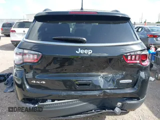 2025 Jeep Compass Latitude с VIN 3C4NJDBN7ST548876, выставлен на аукционе IAAI как лот 42546034 с пробегом 7 724 миль миль и . История ставок и продаж доступна на DreamBid. Изображение 16.