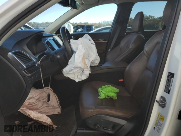 2019 Volvo XC90 Momentum with VIN YV4A22PK9K1431612, listed as a Copart auction lot 83245574 with 75,173 mi miles and Salvage Title. Bid and sale history available at carsss.com. Image 7.