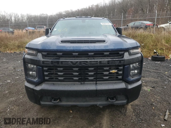 2023 Chevrolet Silverado 3500HD Work Truck with VIN 1GC4YSEY6PF123118, listed as a Copart auction lot 83081544 with 137,122 mi miles and Salvage Title. Bid and sale history available at carsss.com. Image 5.