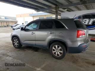 2013 Kia Sorento LX with VIN 5XYKTDA23DG310778, listed as a Copart auction lot 61196035 with 211,842 mi miles and Clean title. Bid and sale history available at DreamBid. Image 2.