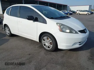 2010 Honda Fit with VIN JHMGE8H22AS022221, listed as a IAAI auction lot 42009796 with 101,904 mi miles. Bid and sale history available at carsss.com. Image 1.