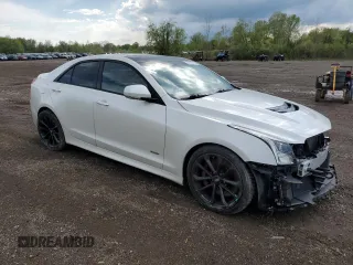 2018 Cadillac ATS-V z VIN 1G6AL5SY0J0173503, wystawiony jako Copart lot #55731415 z przebiegiem 69 571 mil mil oraz Szkoda całkowita • Salvage title. Historia ofert i sprzedaży dostępna na DreamBid. Obrazek 4.