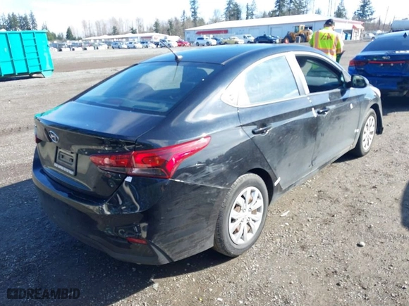 2018 Hyundai Accent SE with VIN 3KPC24A31JE012965, listed as a IAAI auction lot 41883364 with 76,009 mi miles. Bid and sale history available at carsss.com. Image 4.