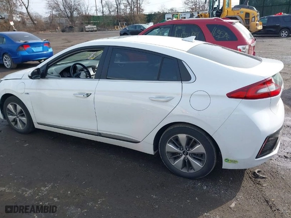 2019 Hyundai Ioniq Plug-In Hybrid Limited with VIN KMHC75LD7KU182405, listed as a IAAI auction lot 41470651 with NaN miles. Bid and sale history available at carsss.com. Image 14.