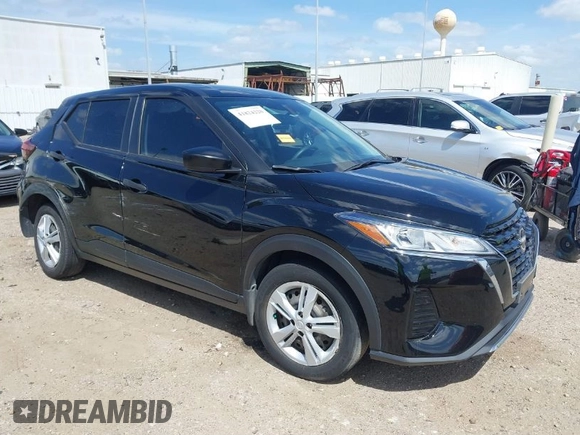 2022 Nissan Kicks S with VIN 3N1CP5BV3NL514002, listed as a IAAI auction lot 41824220 with 57,881 mi miles. Bid and sale history available at carsss.com. Image 1.