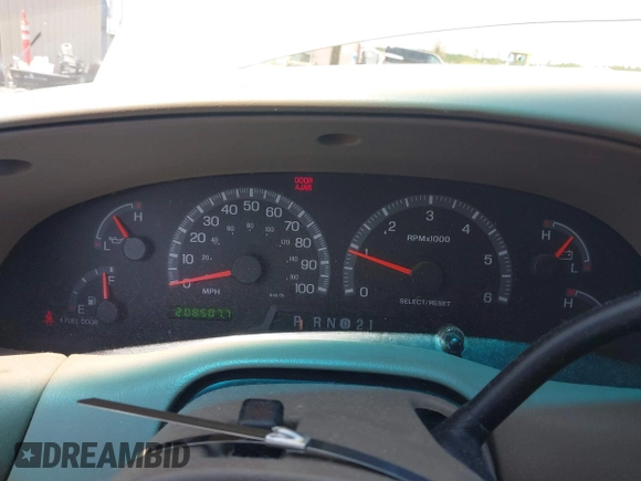 2001 Ford F-150 XL z VIN 2FTRX18L61CA78784, wystawiony jako IAAI lot #42228289 z przebiegiem 208 507 mil mil oraz . Historia ofert i sprzedaży dostępna na DreamBid. Obrazek 7.