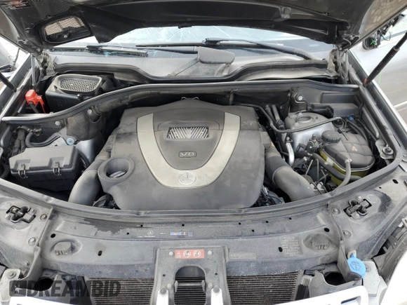 2010 Mercedes-Benz M 550 with VIN 4JGBB7CB5AA546406, listed as a Copart auction lot 46042685 with 125,052 mi miles and Salvage Title. Bid and sale history available at DreamBid. Image 12.