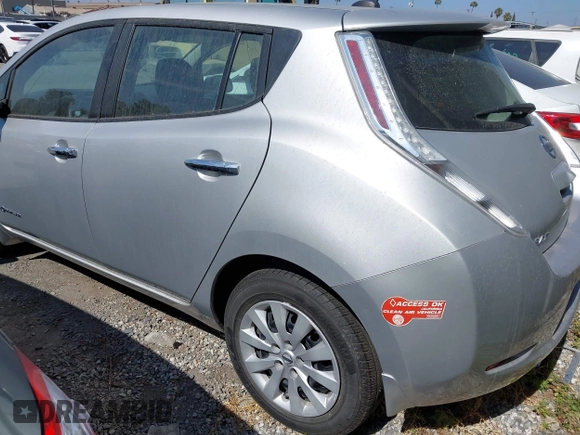 2017 Nissan LEAF SV with VIN 1N4BZ0CP4HC303676, listed as a IAAI auction lot 42233850 with 83,910 mi miles and . Bid and sale history available at DreamBid. Image 3.