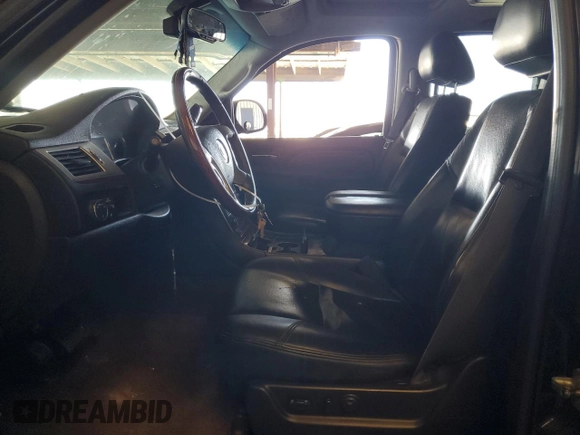 2011 Cadillac Escalade Premium with VIN 1GYS4CEF6BR145662, listed as a Copart auction lot 61832395 with 344,703 mi miles and Clean title. Bid and sale history available at DreamBid. Image 7.