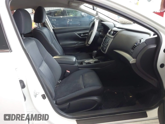 2017 Nissan Altima SV with VIN 1N4AL3AP4HC226048, listed as a IAAI auction lot 41268284 with 107,459 mi miles and . Bid and sale history available at carsss.com. Image 5.