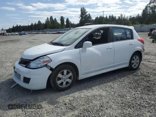 2011 Nissan Versa S with VIN 3N1BC1CP4BL398272, listed as a Copart auction lot 60786165 with 140,756 mi miles and Salvage title. Bid and sale history available at DreamBid. Image 1.
