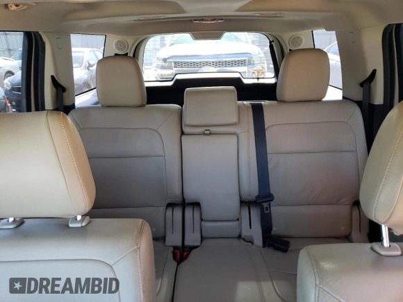 2017 Ford Flex Limited z VIN 2FMGK5D89HBA09033, wystawiony jako Copart lot #48597495 z przebiegiem 142 567 mil mil oraz Szkoda całkowita • Salvage title. Historia ofert i sprzedaży dostępna na DreamBid. Obrazek 10.