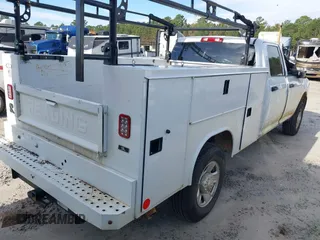 2024 Ram 2500 Tradesman with VIN 3C6UR5HJXRG151946, listed as a IAAI auction lot 40958376 with 29,948 mi miles. Bid and sale history available at carsss.com. Image 4.