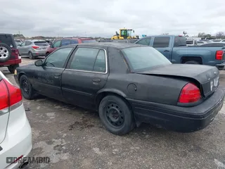2011 Ford Crown Victoria with VIN 2FABP7AV4BX166216, listed as a IAAI auction lot 41268754 with 205,308 mi miles. Bid and sale history available at carsss.com. Image 14.