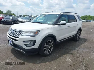 2017 Ford Explorer Platinum z VIN 1FM5K8HT9HGD01300, wystawiony jako IAAI lot #42628364 z przebiegiem 107 191 mil mil oraz . Historia ofert i sprzedaży dostępna na DreamBid. Obrazek 21.