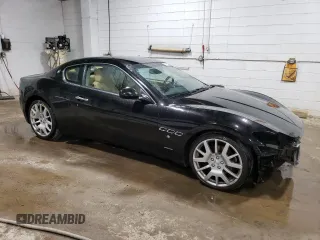 2009 Maserati GranTurismo with VIN ZAMGJ45A190042805, listed as a Copart auction lot 70785674 with 71,810 mi miles and Salvage Title. Bid and sale history available at carsss.com. Image 4.