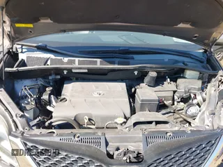 2015 Toyota Sienna SE with VIN 5TDXK3DC3FS682327, listed as a IAAI auction lot 41983156 with 141,640 mi miles. Bid and sale history available at carsss.com. Image 10.