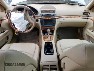 2008 Mercedes-Benz E 320 with VIN WDBUF22X98B323435, listed as a Copart auction lot 51623005 with 108,676 mi miles and Salvage Title. Bid and sale history available at DreamBid. Image 8.