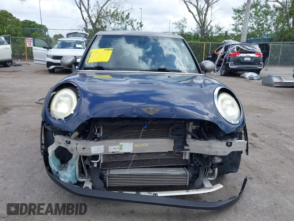 2017 MINI Hardtop 4 Door Cooper with VIN WMWXU1C54H2E19114, listed as a IAAI auction lot 42107266 with 83,524 mi miles and . Bid and sale history available at DreamBid. Image 13.