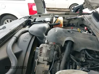 2003 Chevrolet Silverado 1500 LS с VIN 2GCEC19T931236610, выставлен на аукционе IAAI как лот 41582548 с пробегом 118 388 миль миль и . История ставок и продаж доступна на DreamBid. Изображение 20.