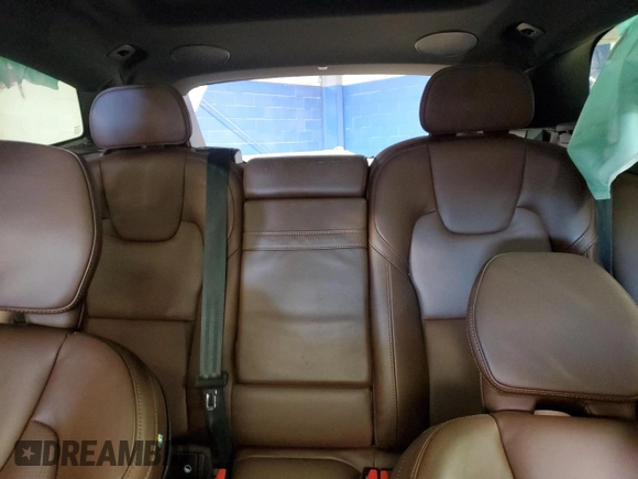 2021 Volvo XC60 Inscription with VIN YV4102RL5M1851074, listed as a Copart auction lot 86310574 with 41,535 mi miles and Salvage title. Bid and sale history available at DreamBid. Image 10.