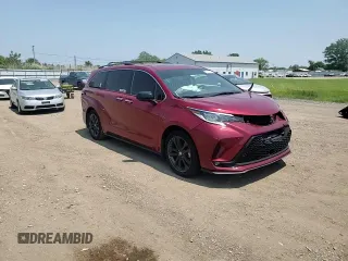 2022 Toyota Sienna XSE with VIN 5TDXRKEC2NS080621, listed as a Copart auction lot 60717445 with 209,119 mi miles and Non repairable. Bid and sale history available at DreamBid. Image 14.