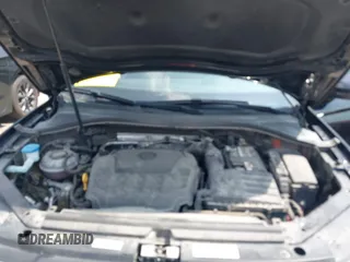 2021 Volkswagen Tiguan SE z VIN 3VV3B7AX0MM047478, wystawiony jako IAAI lot #42144239 z przebiegiem 55 468 mil mil oraz . Historia ofert i sprzedaży dostępna na DreamBid. Obrazek 10.