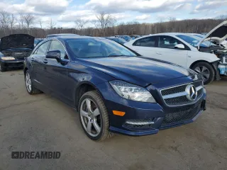 2013 Mercedes-Benz CLS-Class CLS 550 with VIN WDDLJ9BB9DA088453, listed as a Copart auction lot 41705375 with 145,138 mi miles and Salvage Title. Bid and sale history available at carsss.com. Image 4.