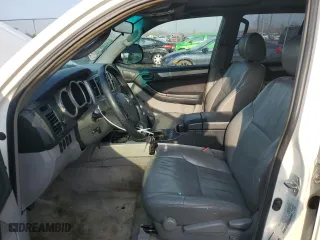 2005 Toyota 4Runner SR5 with VIN JTEZU14R550045772, listed as a Copart auction lot 52267285 with 257,925 mi miles and Clean Title. Bid and sale history available at carsss.com. Image 7.