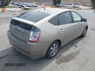 2004 Toyota Prius with VIN JTDKB20U640070142, listed as a IAAI auction lot 42235853 with 111,700 mi miles and . Bid and sale history available at DreamBid. Image 4.