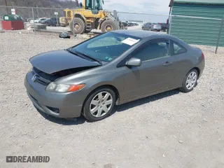 2007 Honda Civic Cpe LX with VIN 2HGFG12647H522215, listed as a IAAI auction lot 42080642 with 225,269 mi miles. Bid and sale history available at carsss.com. Image 2.
