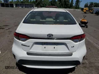 2022 Toyota Corolla LE with VIN JTDEPMAE7N3024062, listed as a Copart auction lot 62824714 with 20,027 mi miles and Salvage Title. Bid and sale history available at carsss.com. Image 6.