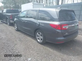 2020 Honda Odyssey EX-L with VIN 5FNRL6H76LB041936, listed as a IAAI auction lot 42096470 with 45,804 mi miles. Bid and sale history available at carsss.com. Image 3.