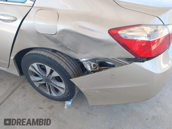 2015 Honda Accord LX with VIN 1HGCR2F36FA219890, listed as a IAAI auction lot 42068423 with Not Provided miles. Bid and sale history available at carsss.com. Image 6.