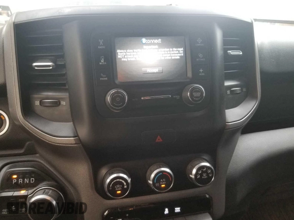 2022 Ram 1500 Tradesman с VIN 1C6SRFGT2NN433449, выставлен на аукционе IAAI как лот 42600128 с пробегом 91 606 миль миль и . История ставок и продаж доступна на DreamBid. Изображение 11.