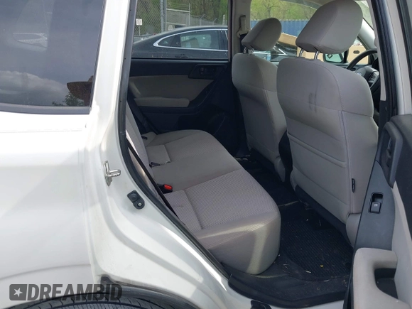 2014 Subaru Forester 2.5i Premium with VIN JF2SJACC6EG402817, listed as a IAAI auction lot 42077150 with 133,899 mi miles. Bid and sale history available at carsss.com. Image 8.