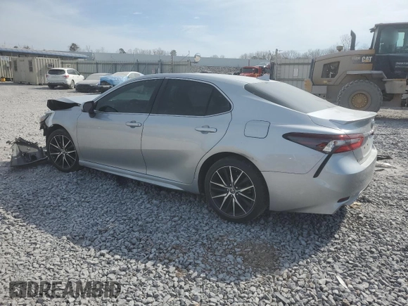 2022 Toyota Camry SE with VIN 4T1G11AK5NU677722, listed as a Copart auction lot 46927405 with 46,786 mi miles and Salvage Title. Bid and sale history available at DreamBid. Image 2.