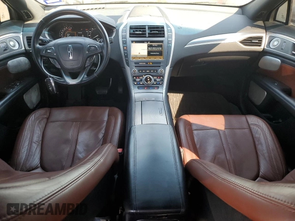 2020 Lincoln MKZ Standard with VIN 3LN6L5A90LR609584, listed as a Copart auction lot 47363705 with 92,884 mi miles and Non Repairable. Bid and sale history available at carsss.com. Image 8.