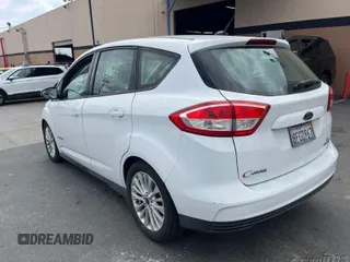 2018 Ford C-Max SE with VIN 1FADP5AU3JL104662, listed as a IAAI auction lot 42110393 with 94,688 mi miles. Bid and sale history available at carsss.com. Image 1.