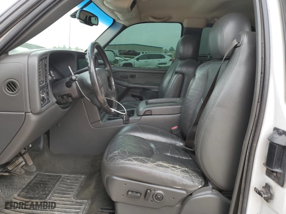 2003 Chevrolet Silverado 1500 LT with VIN 2GCEK19T431311054, listed as a Copart auction lot 50808845 with 228,632 mi miles and Salvage Title. Bid and sale history available at carsss.com. Image 7.