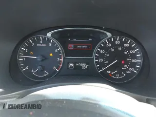 2014 Nissan Pathfinder S z VIN 5N1AR2MN7EC690794, wystawiony jako IAAI lot #42373987 z przebiegiem 147 592 mil mil oraz . Historia ofert i sprzedaży dostępna na DreamBid. Obrazek 7.